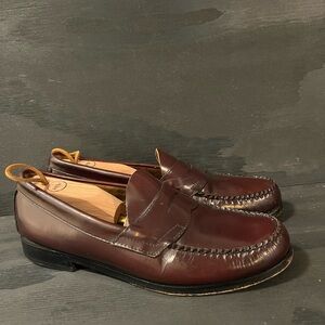 GH Bass Weejuns Logan Mens Size 8.5 Burgundy Leather Penny Loafers